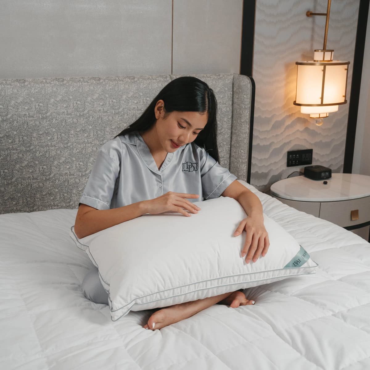 Premium Bedding by DDPillow