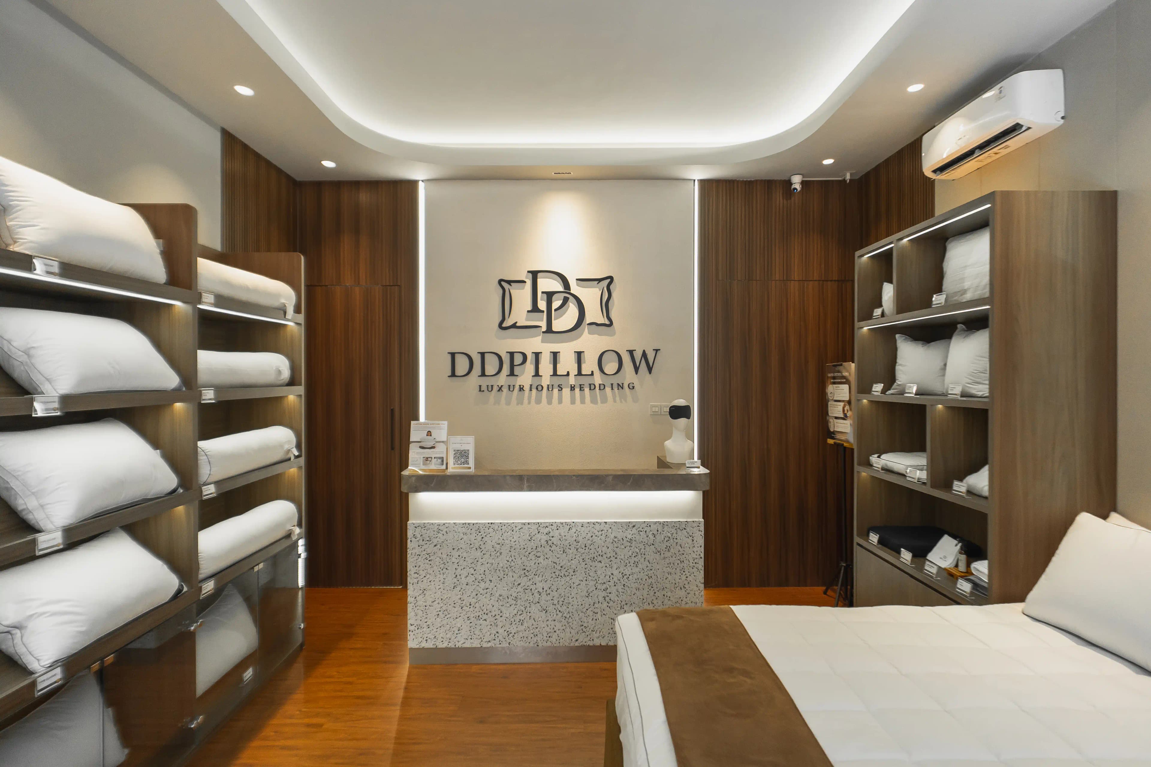 DDPillow Showroom